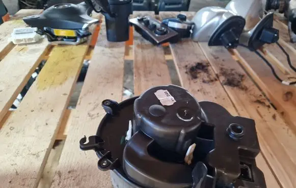 Mercedes-Benz CLC CL203 Heater fan/blower