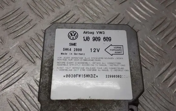 Seat Toledo II (1M) Airbag control unit/module 1J0909609