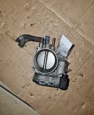 Audi A6 S6 C5 4B Throttle body valve 078133062B