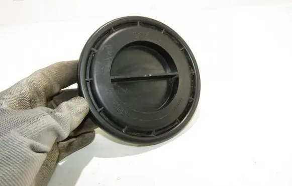 Mini One - Cooper Coupe R56 Headlight/headlamp dust cover 1305219144