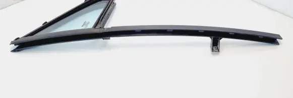 Renault Zoe Front door vent window glass four-door 803309125R 803303408R