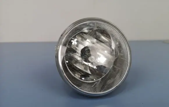 Toyota RAV 4 (XA40) Front fog light 12580L 1331403 A045053