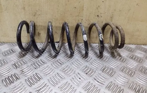 Toyota Corolla Verso E121 Rear coil spring