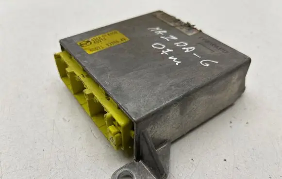 Mazda 6 Airbag control unit/module G31A57K30BK0273