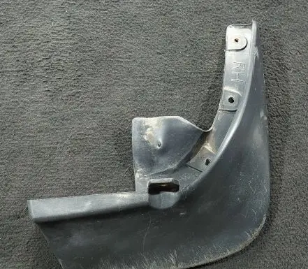 Mazda 323 F Front mudguard 