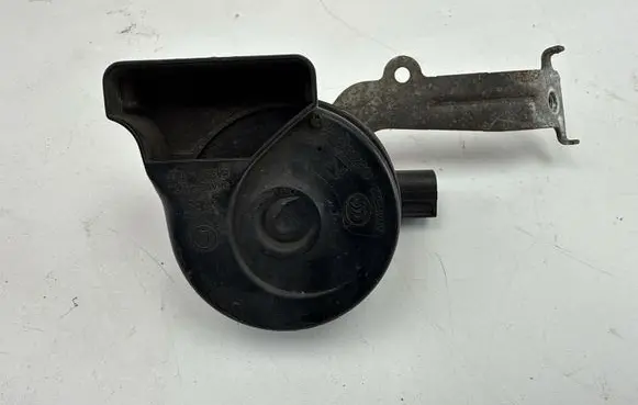 Audi A3 S3 8V Horn signal AM80SR
