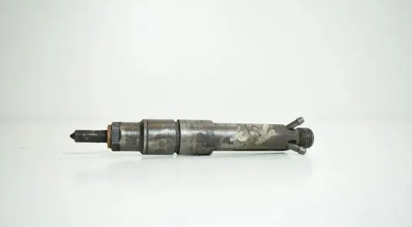 Audi A3 S3 8P Fuel injector 038130202A