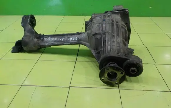 Nissan Pathfinder R51 Front differential PRZOD 15AB39