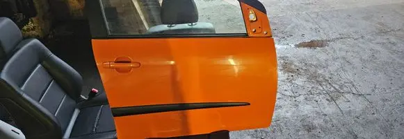 Toyota Aygo AB40 Front door