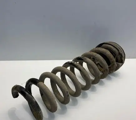 Mercedes-Benz E W211 Rear coil spring A2113240204 2113240204 A2113240504