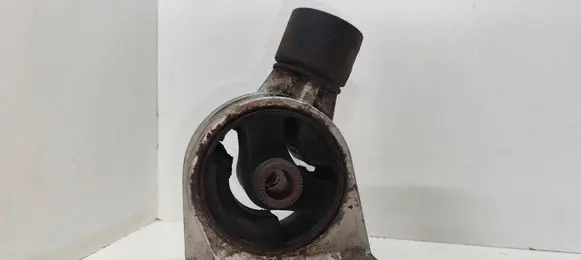Engine mount bracket