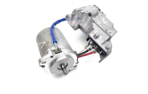 Nissan Qashqai Power steering pump