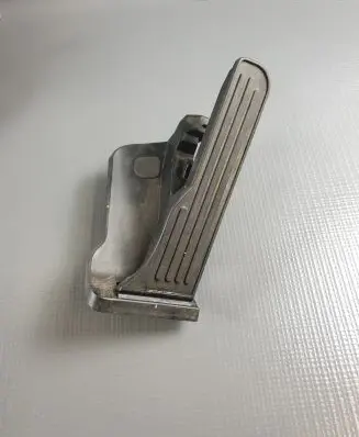 Chevrolet Camaro Accelerator throttle pedal 23390863