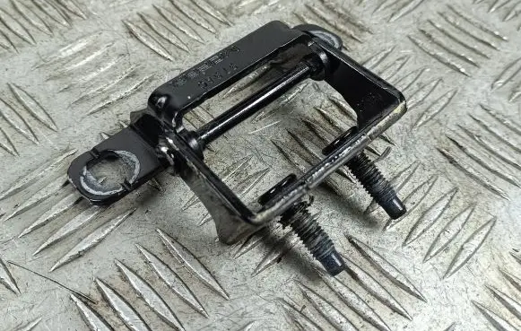 Jeep Grand Cherokee WL Tailgate/trunk/boot hinge