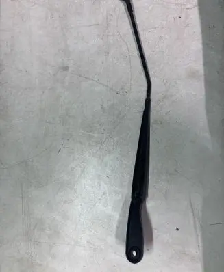 Volvo V50 Front wiper blade arm 8623160