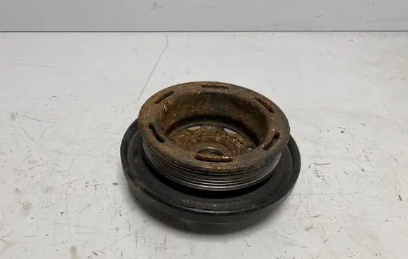 Mercedes-Benz Sprinter W901 W902 W903 W904 Crankshaft pulley A6110300503 6110300503