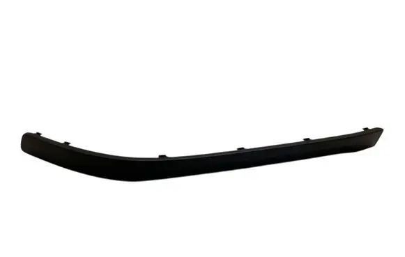Front bumper splitter molding