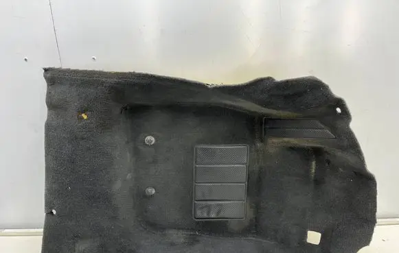 Front floor carpet liner