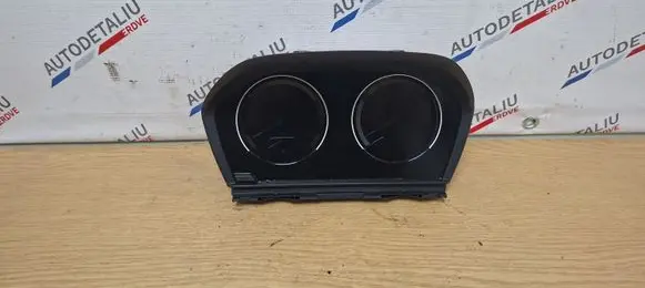 BMW X1 F48 F49 Speedometer (instrument cluster) 9835818