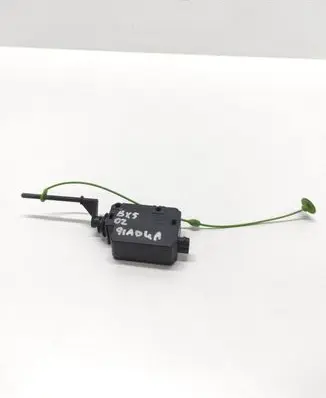 BMW X5 E53 Central locking motor 40620432 51268355056