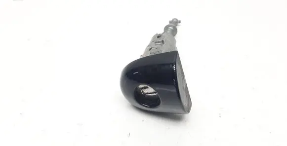 Renault Captur Front door lock (next to the handle) 501992