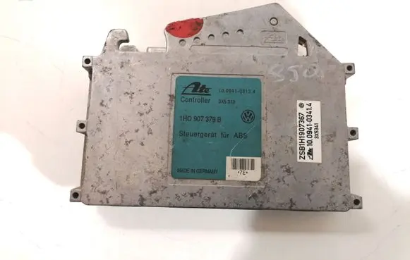 Volkswagen Golf III ABS control unit/module 1H0907379B