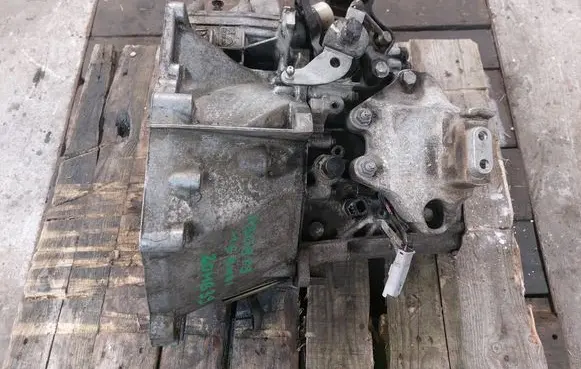 Peugeot 308 Manual 6 speed gearbox 20MB39