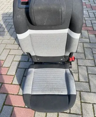 Citroen Berlingo Second row seats 