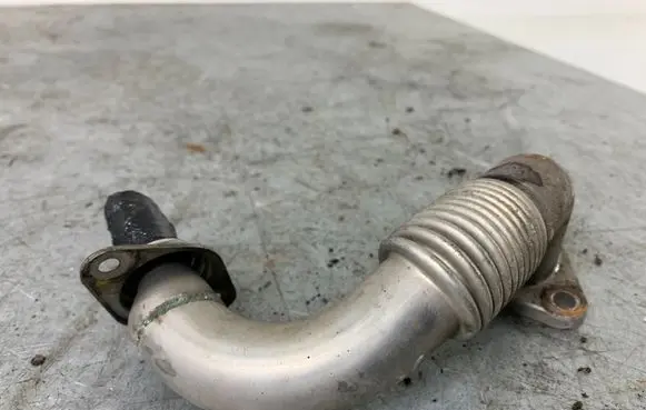 KIA Sportage EGR valve line/pipe/hose