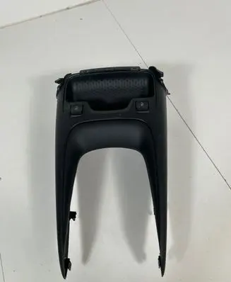 Other center console (tunnel) element