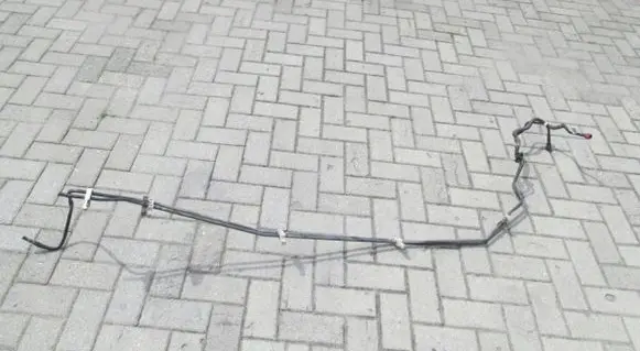 Ford Ecosport Fuel line/pipe/hose 