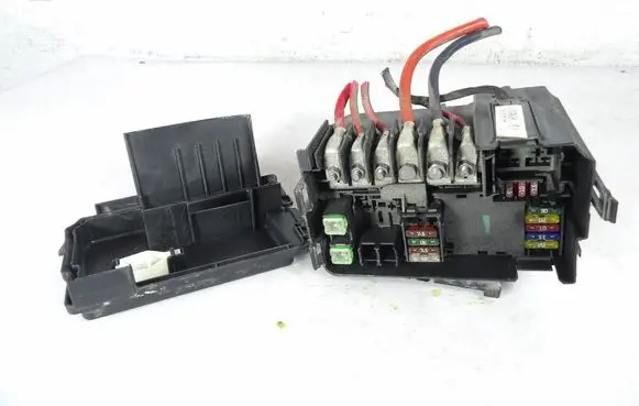 Skoda Rapid (NH) Fuse box set 6C0907361F