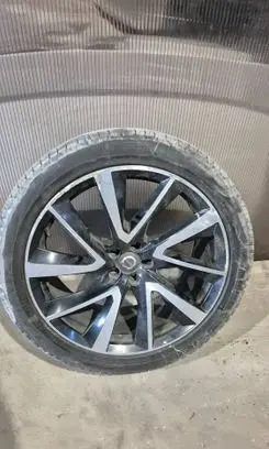 Volvo XC90 R21 alloy rim 31445016