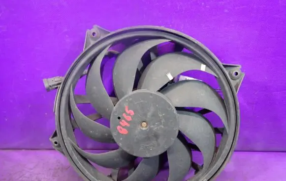 Mitsubishi Carisma Fan set 