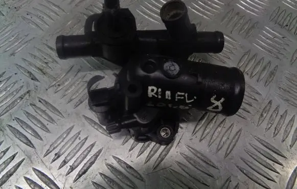 Renault Megane II Thermostat housing 8200656420