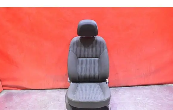 Opel Zafira C Front passenger seat 