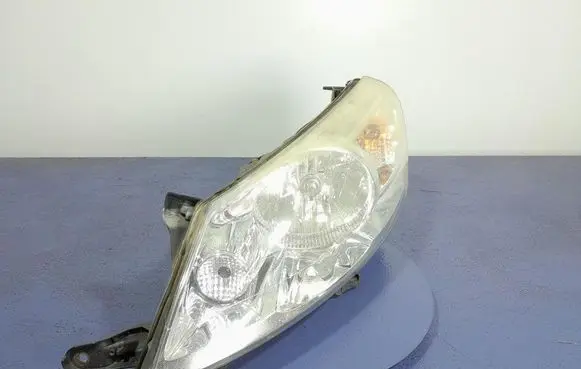 Peugeot Expert Headlight/headlamp 89902605