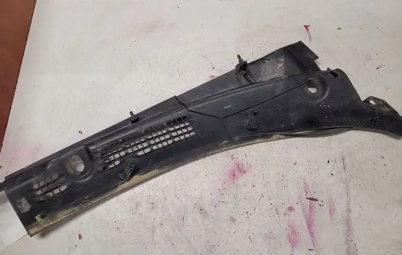 Citroen Berlingo Wiper trim 9620656777