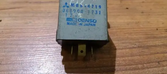Mitsubishi Colt Other relay 0689001731 068900-1731