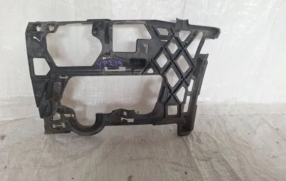 Volkswagen Golf VII Front bumper mounting bracket 5g0807723f
