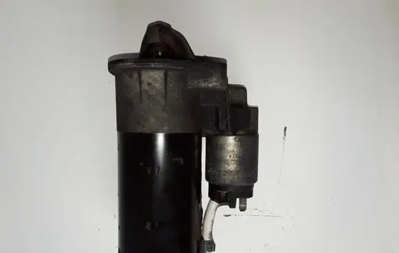 Volvo C30 Starter motor 30724473