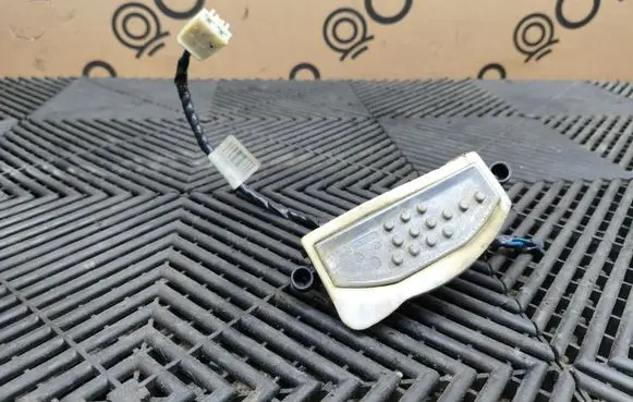 Dodge Challenger Heater blower motor/fan resistor CV378002