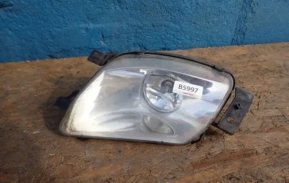 Peugeot 308 Front fog light 9680498880
