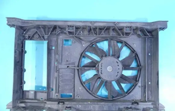 Peugeot 3008 I Fan set 967333180 IMPRK1267738