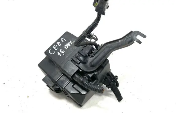 KIA Ceed Fuse box set