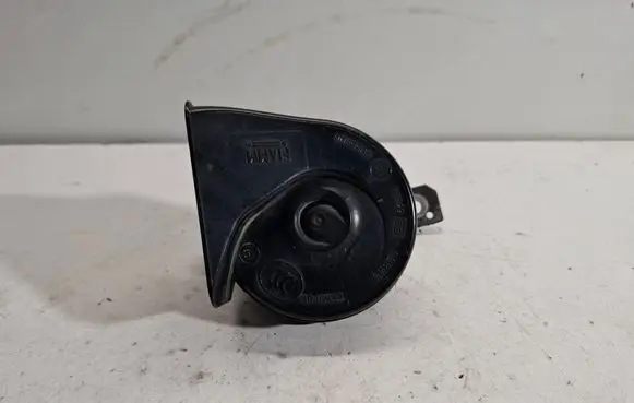 Volvo XC70 Horn signal A046522