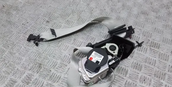 Volvo S90, V90 Front seatbelt 39835292