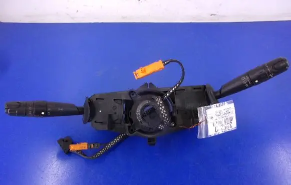 Citroen Xsara Picasso Other switches/knobs/shifts 9630605180