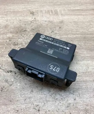 Volkswagen PASSAT B6 Gateway control module 3C0907530C 402063