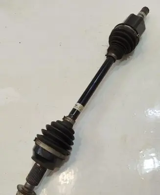 Maserati Ghibli Front driveshaft 06700035810